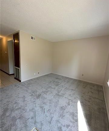 3rd image of 4220 Arbor Ct APT C
