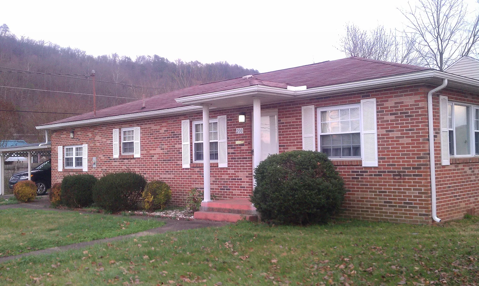 200 Beech St photo 1