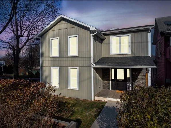 249 Sunset Dr, Corning, NY 14830