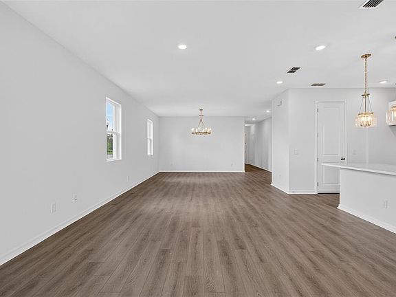 5th image of 5777 Haystack Dr