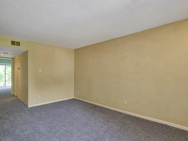 1140 Marina Bay Dr #110A — Photo 32