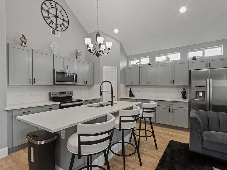 5607 Bacher St #B — Photo 5