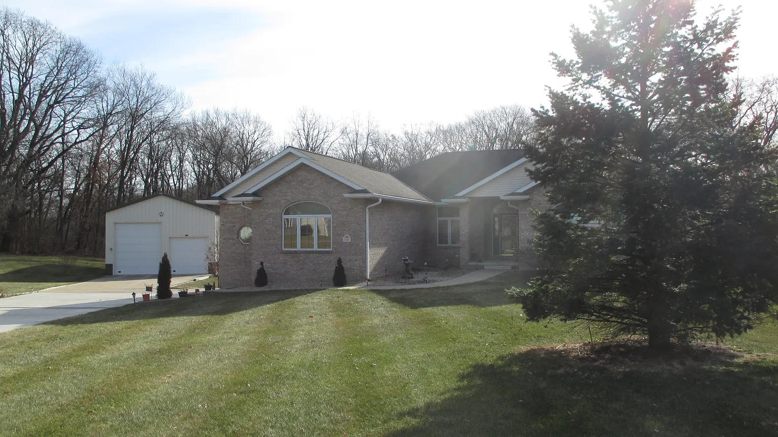 5128 S Country Meadow Ln photo 1