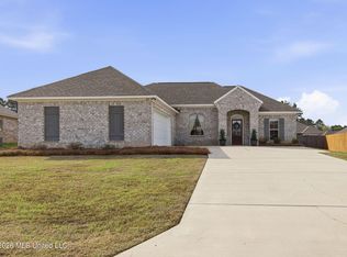 170 Chartleigh Cir, Canton, MS