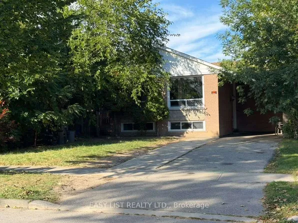 22 Foxcote Cres, Toronto, ON M9C 4B8