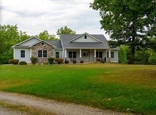 768 Crows Ridge Ln, Berry, KY 41003