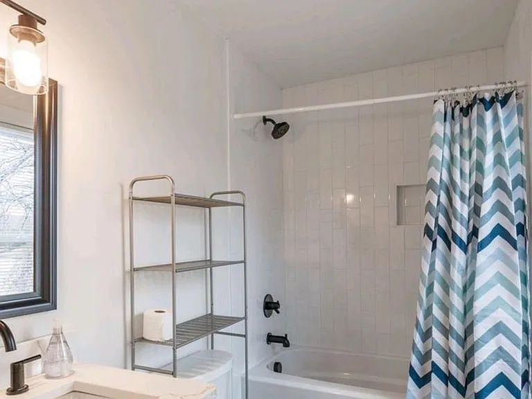 305 West Ave — Photo 18