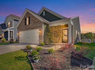 1745 Otter Perch Ln, Fort Mill, SC 29715