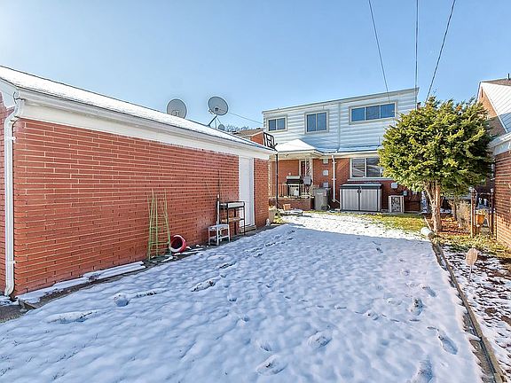 2nd image of 7636 W Morrow Cir
