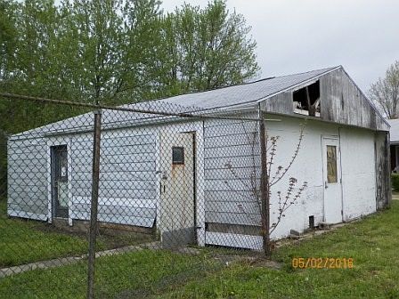 3rd image of 3412 E Centennial Ave