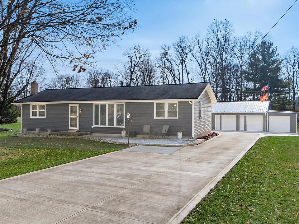 1st image of 2796 Hallie Ln
