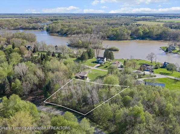 0 Woodlawn Ct, Perrinton, MI 48871