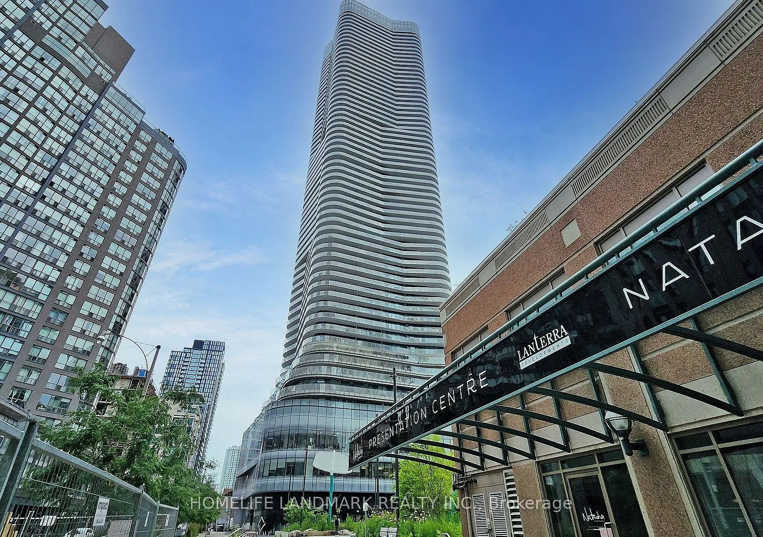 2 bed, $3,100 — Photo 1