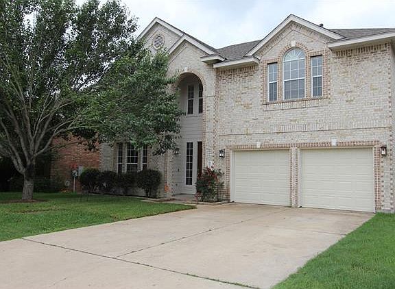 3rd image of 2211 Speidel Dr