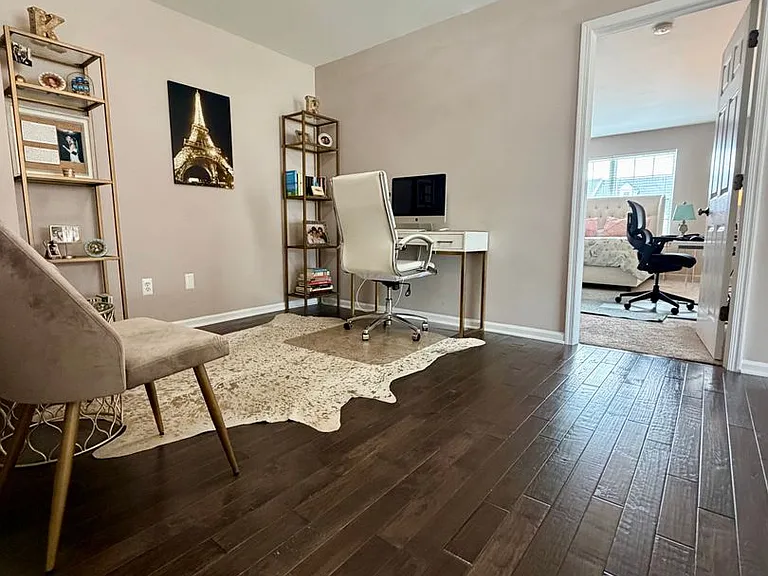 173 Providence Ln — Photo 20