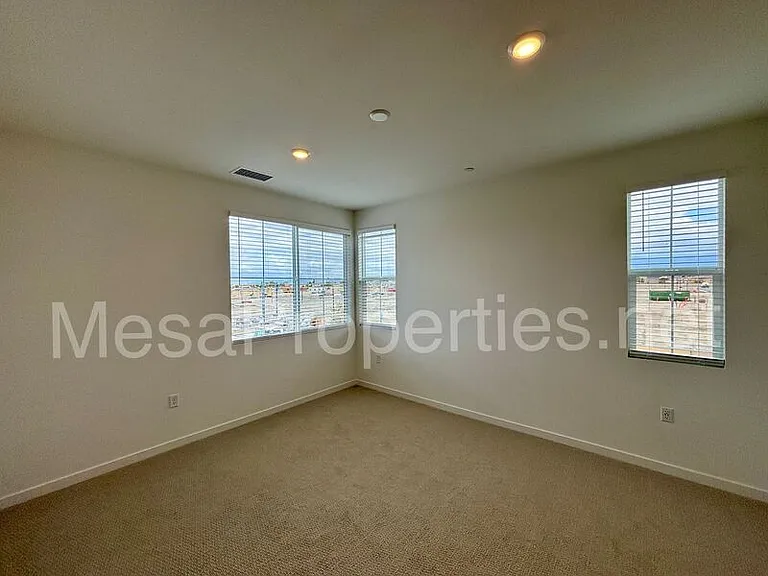 5929 Rockport Rd — Photo 10