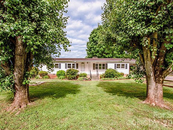 4th image of 431 Cooper Farm Rd
