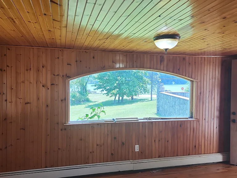 8 Lake Ave — Photo 23