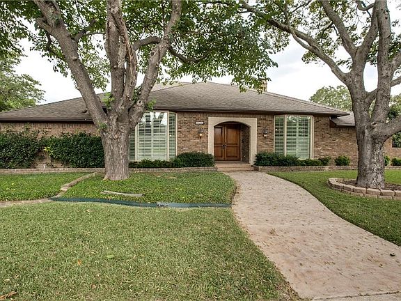 2nd image of 10106 Dove Trail Cir