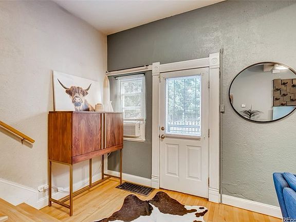 4th image of 3736 Mariposa St