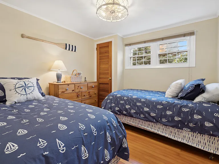 220 Fiddler Ln — Photo 12