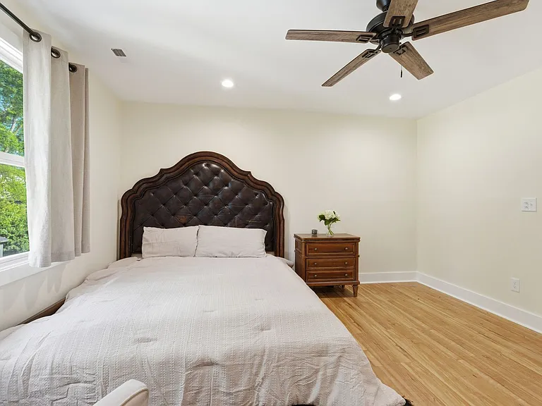 3813 Dr Walter S Davis Blvd — Photo 38