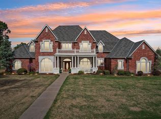 209 N Olde Bridge Rd, Moore, OK 73160