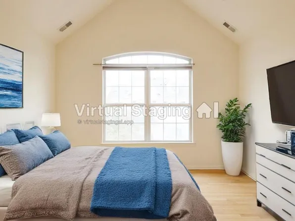 19 Marina Drive image 2 of 23