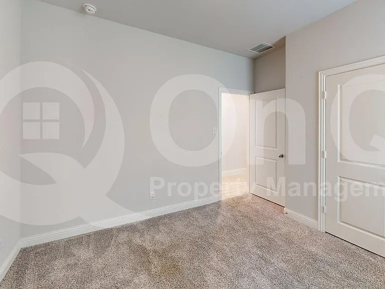 221 Santa Lucia Dr — Photo 14