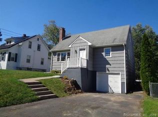 6 Preston St, East Hartford, CT 06108