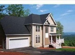 19 Long Stack Ln, Wolfeboro, NH 03894