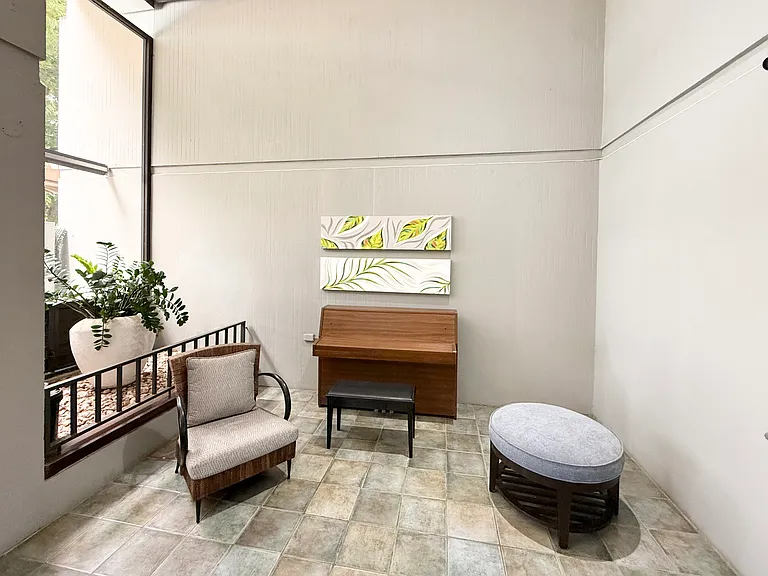 690 Teniente Cesar Luis Gonzalez Ave — Photo 42