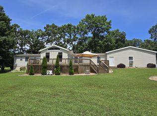 25302 Hickory Hills Rd, Hermitage, MO 65668