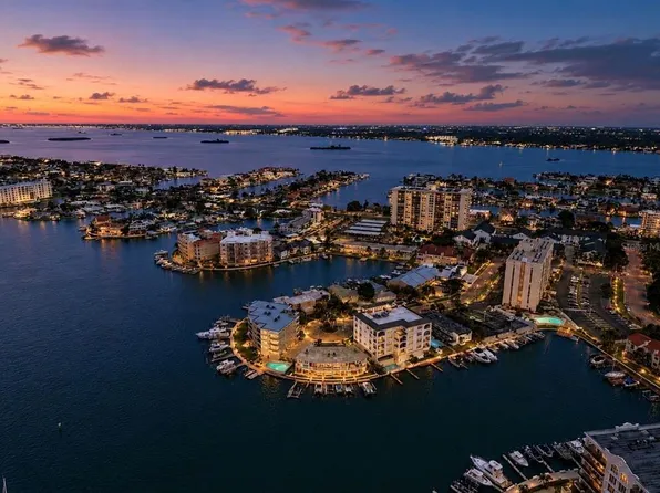 205 DOLPHIN POINT #4, CLEARWATER BEACH, FL 33767