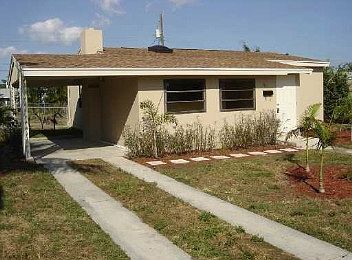 1st image of 741 Roseland Dr