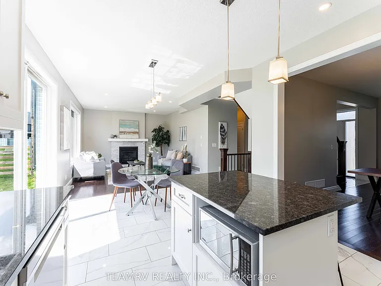 382 Masters Dr — Photo 18