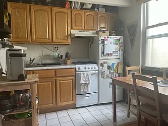 Rented by Alexiou Realty