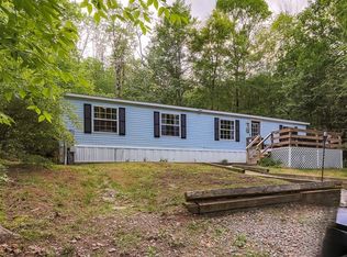 11 Flaghole Rd, Franklin, NH 03235