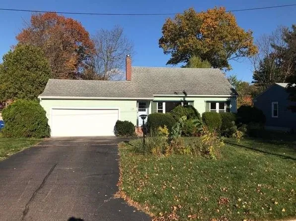 129 Dodds Court, Burlington, VT 05408