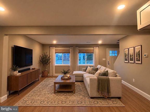 4th image of 839 Hartman Ave