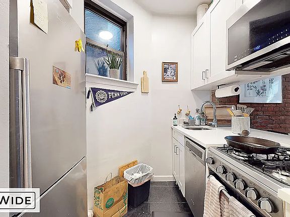4th image of 340 E 62nd St APT 12