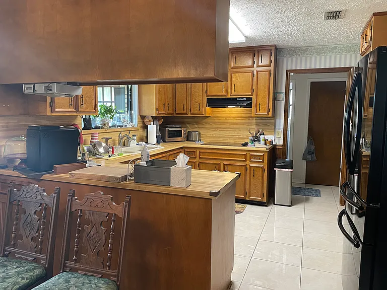 2276 Foxwood Dr — Photo 14
