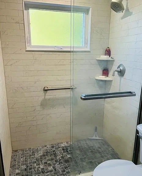 43 Totten Pl — Photo 9