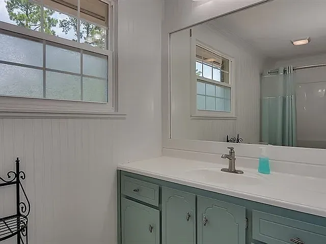 717 Ravenel Rd — Photo 10