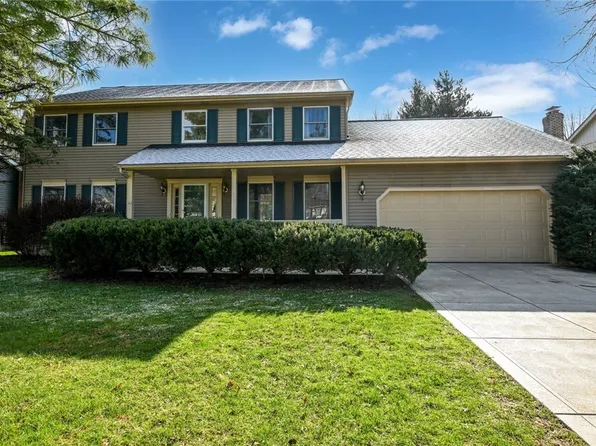 7243 Winchester Dr, Solon, OH 44139