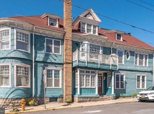 200 N Jardin St, Shenandoah, PA 17976