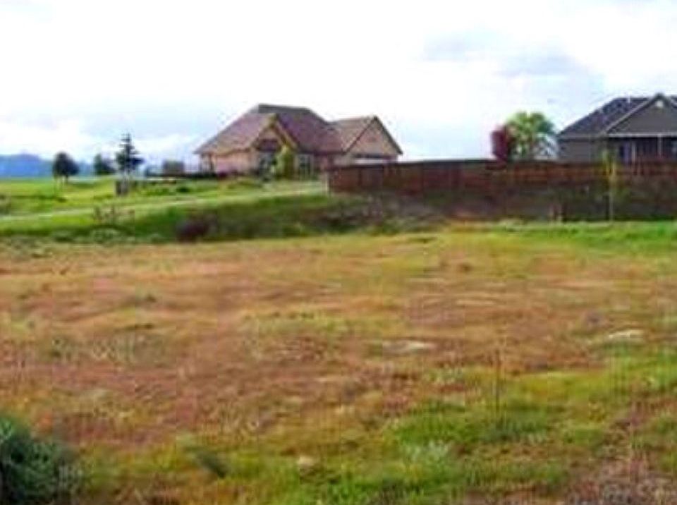 2nd image of 1957 Kapela Ct