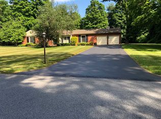 52 Stream Ln, Pleasant valley, NY 12569