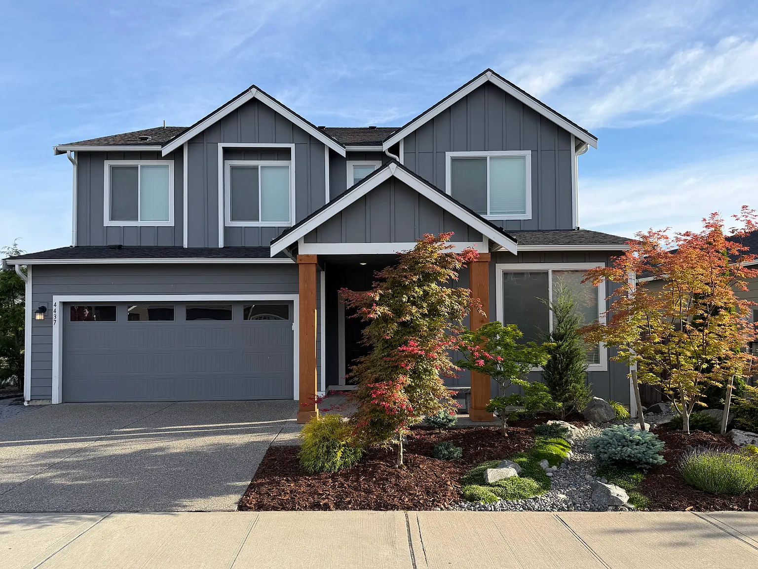 5 bed, 3134 sqft, $3,998 — Photo 2