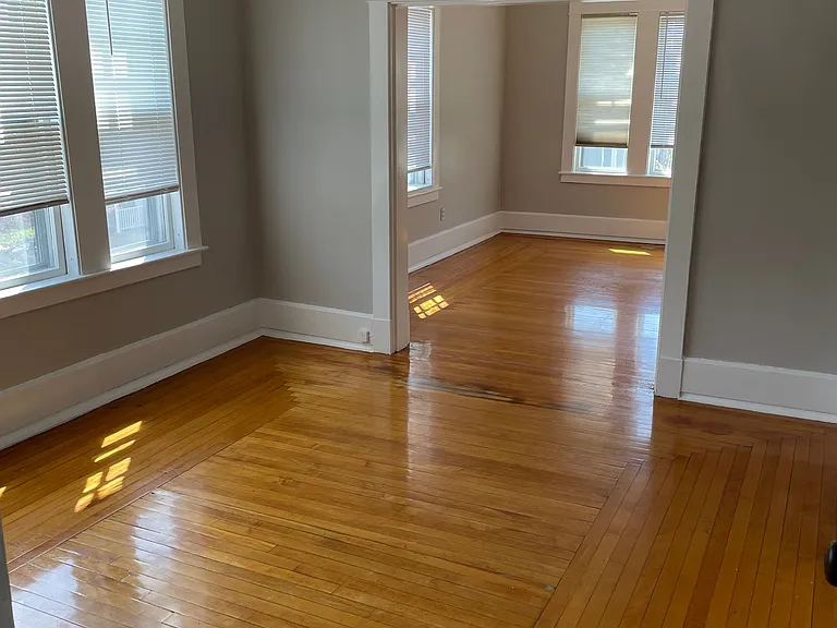 634 Union St #19 — Photo 2
